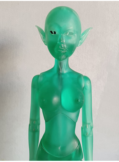 62cm Girl Lightning in transparent green